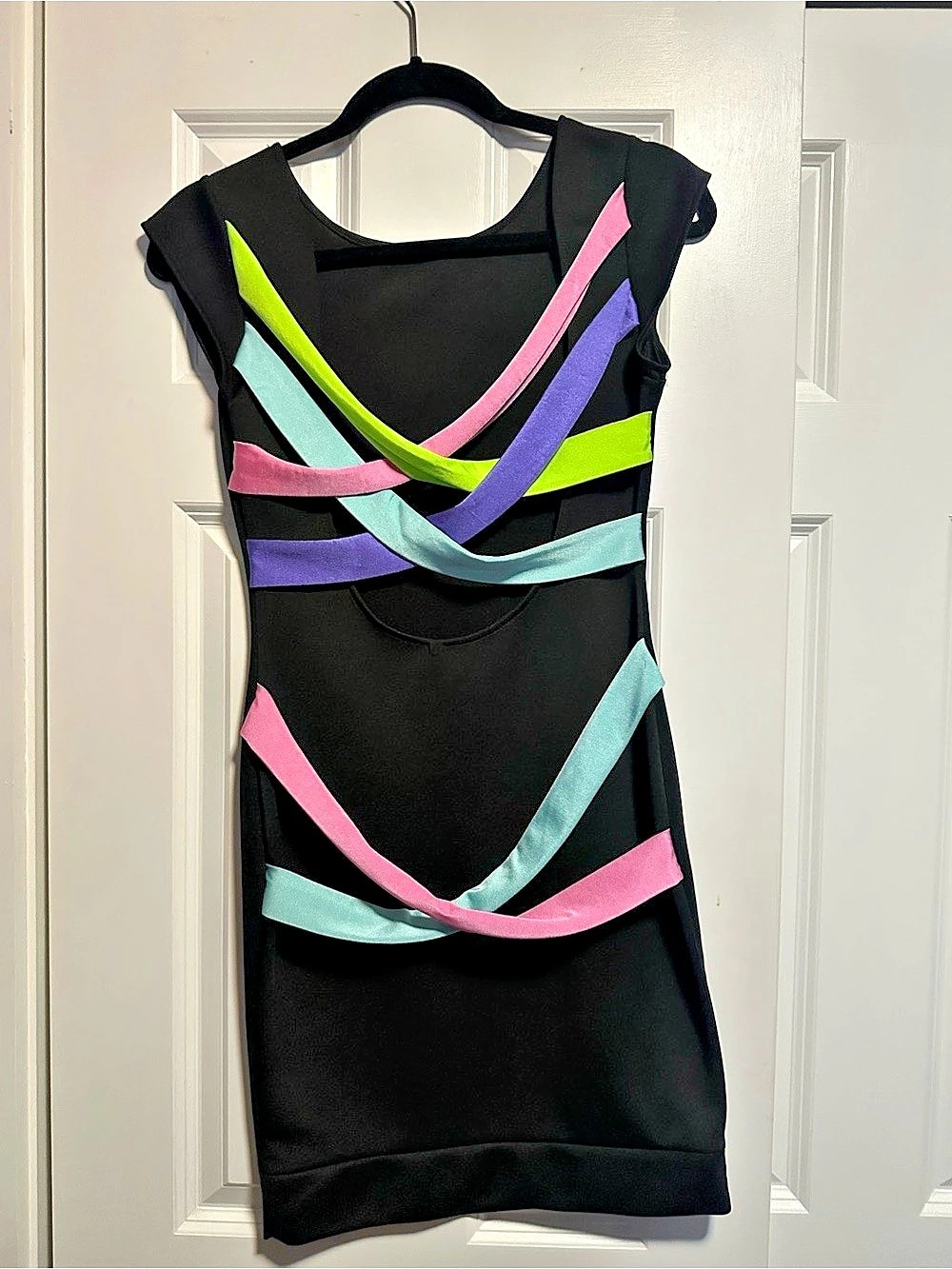 Color Block Mini Dress Black & Pink Medium